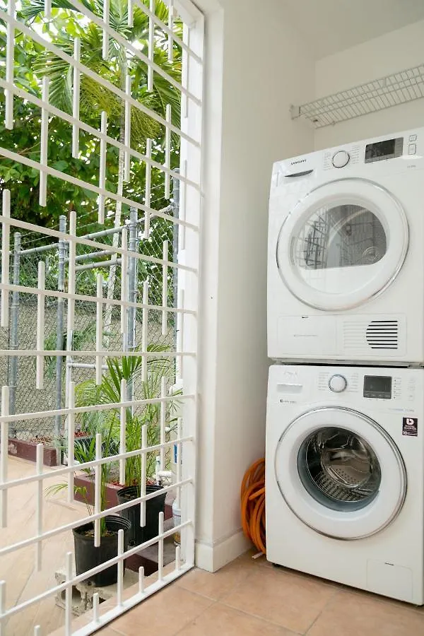 Kingston Vacation Rentals At Delightful Townhouse Near Halfway Tree, Kingston Apartment
