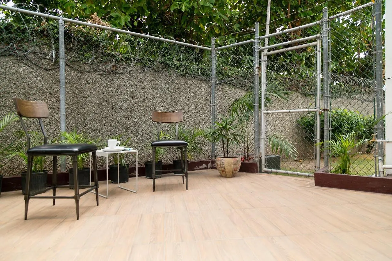 Kingston Vacation Rentals At Delightful Townhouse Near Halfway Tree, Kingston