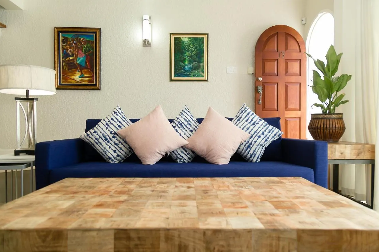 Kingston Vacation Rentals At Delightful Townhouse Near Halfway Tree, Kingston Jamaika