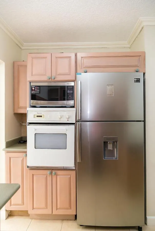 Kingston Vacation Rentals At Delightful Townhouse Near Halfway Tree, Kingston