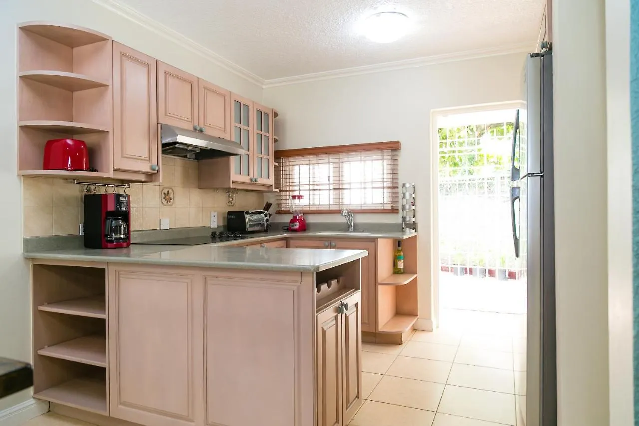 Kingston Vacation Rentals At Delightful Townhouse Near Halfway Tree, Kingston 0*,
